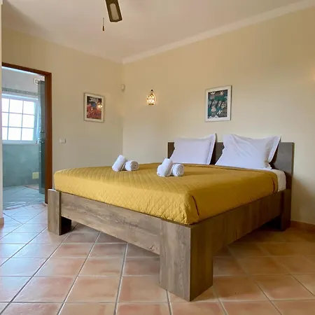 Alegria Bemposta By Coral 펜션 알보르